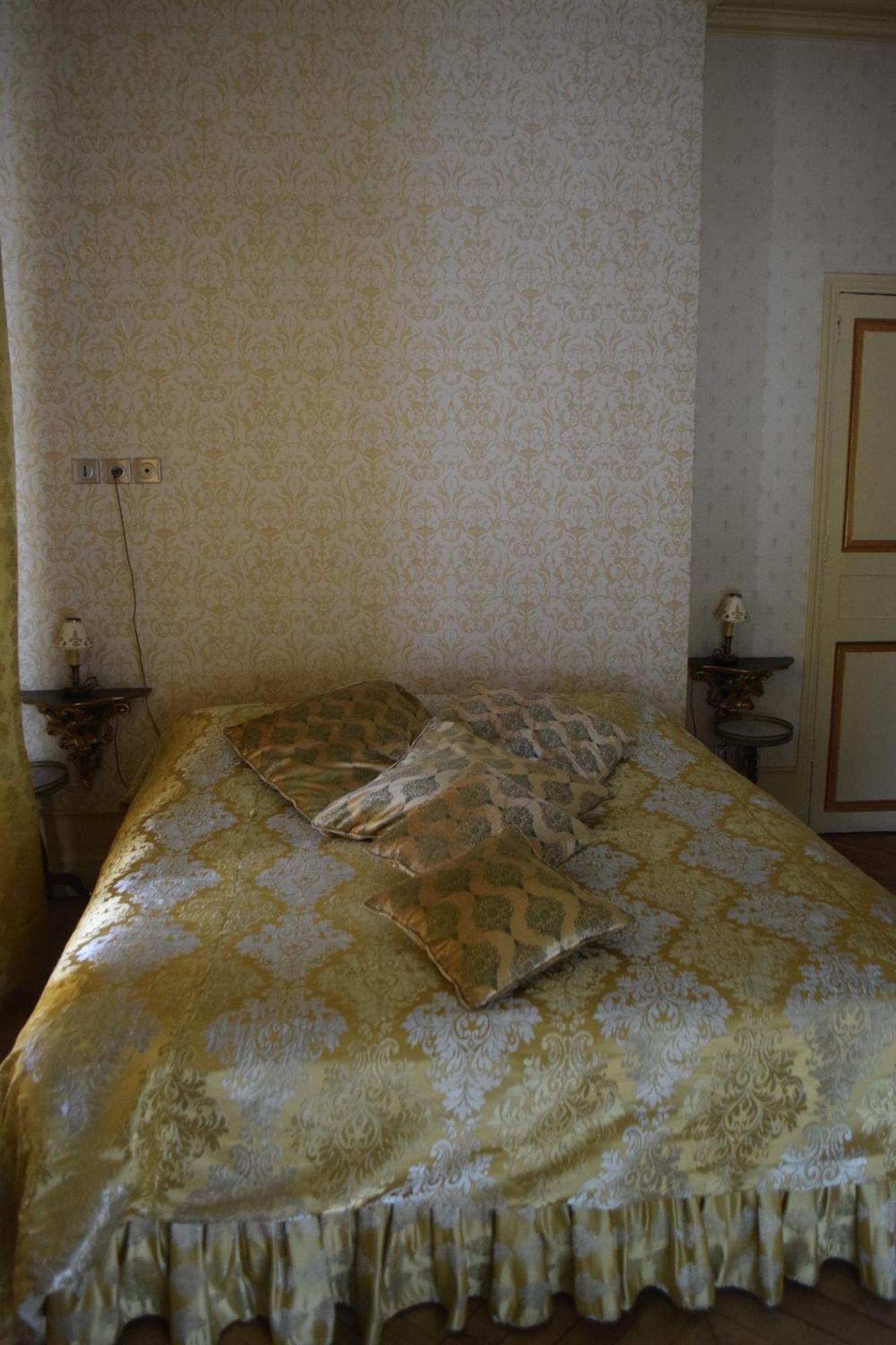 Lit En Loire Bed & Breakfast Saint-Cyr-sur-Loire Dış mekan fotoğraf