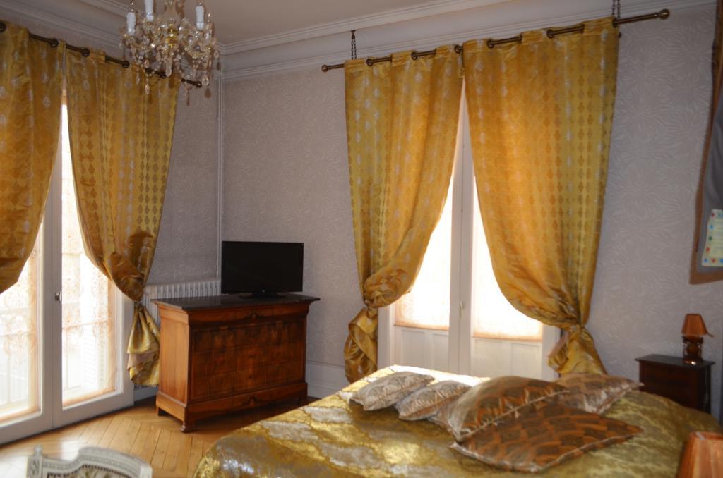 Lit En Loire Bed & Breakfast Saint-Cyr-sur-Loire Dış mekan fotoğraf